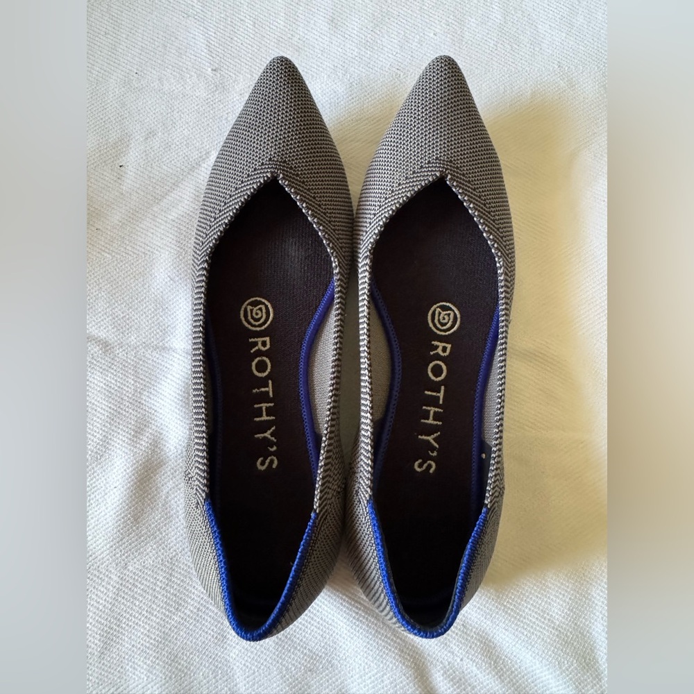 Rothys flats